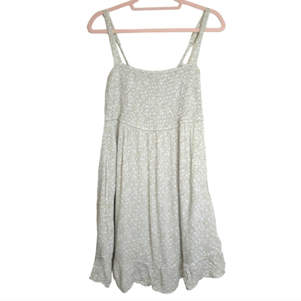 ABERCROMBIE & FITCH Green Ditsy Micro Floral Smocked Baby Doll Dress Sz Large